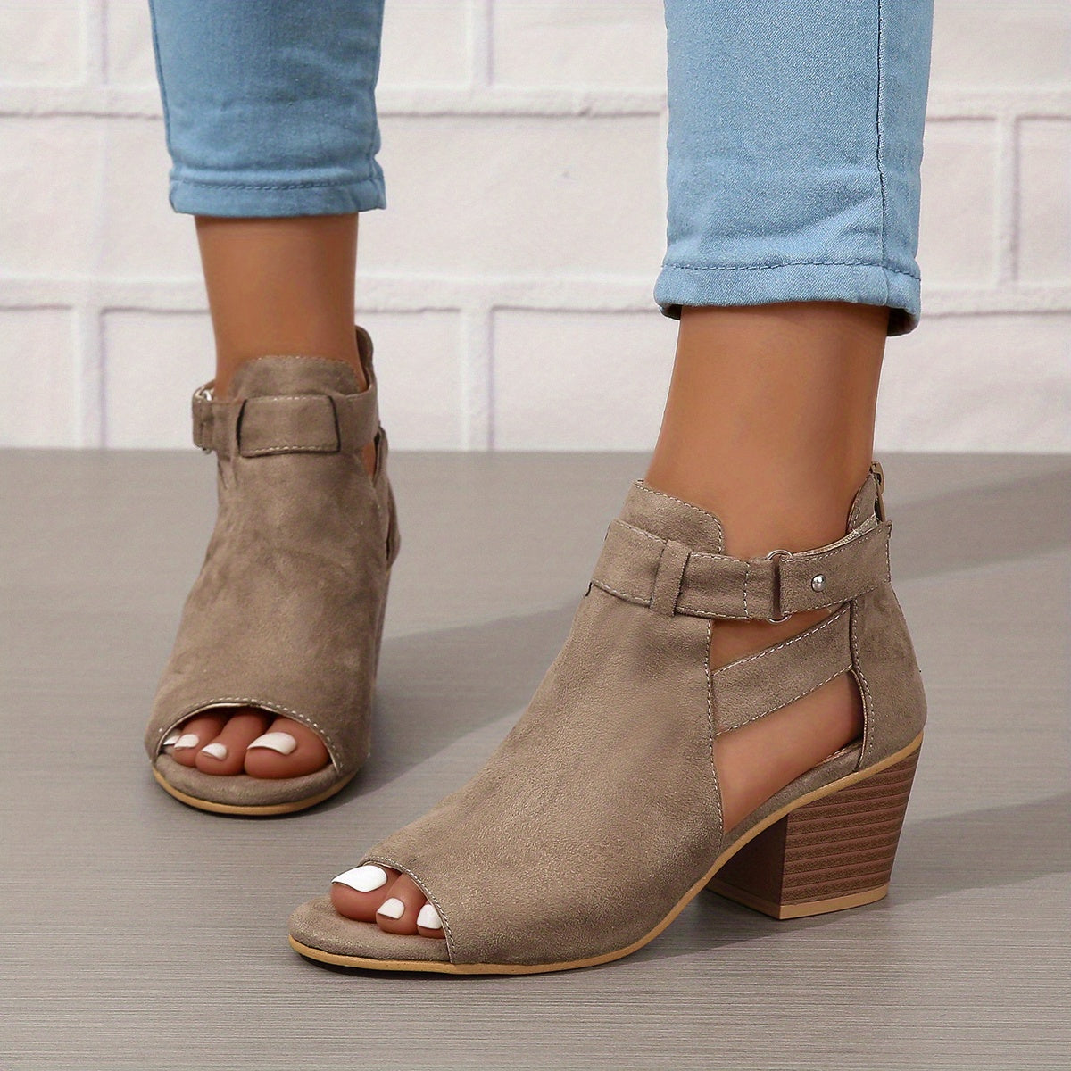 Open Toe Block Heel Sandals for Women – Stylish & Comfortable Design