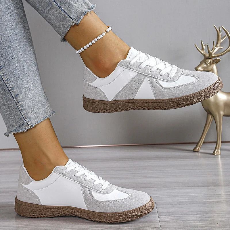 Patchwork Flat Heel Sneakers for Women – Comfortable & Stylish Casual Footwear 2