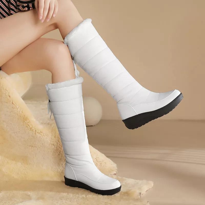 Plush Lace-Up Winter Boots for Women – Cozy & Stylish