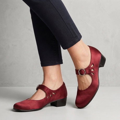 Vintage Mary Jane Heels – Classic Strap Low Heel Comfort Shoes