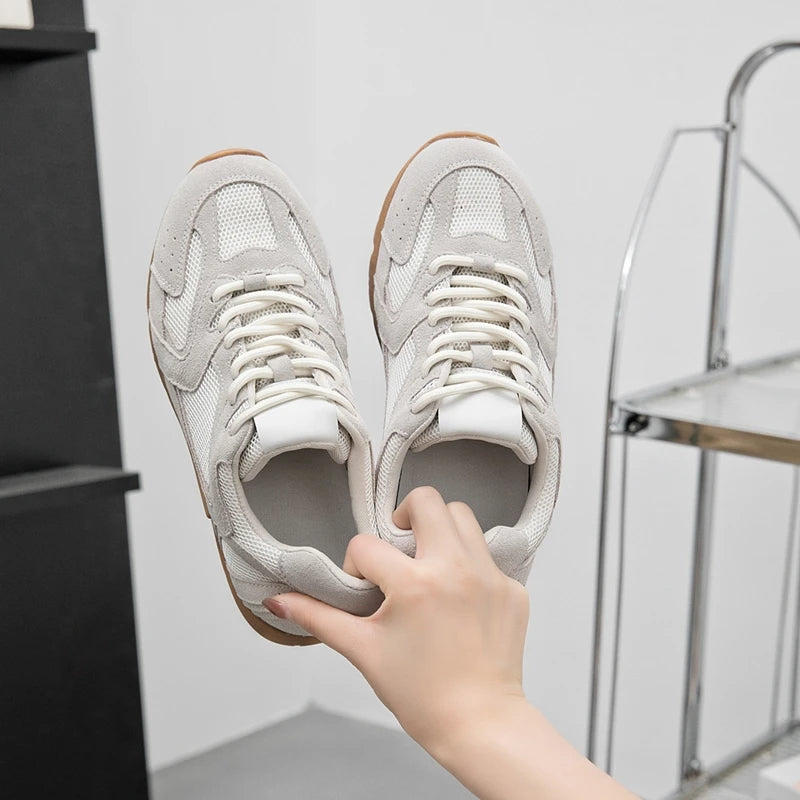 Retro Lace-Up Sneakers for Women – Stylish & Comfortable for Casual Wear