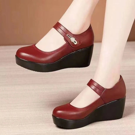 Round Toe Casual Pumps for Women – Comfortable & Versatile Style