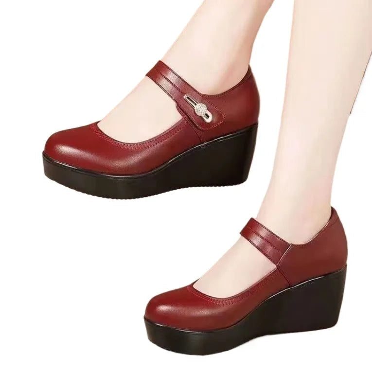 Round Toe Casual Pumps for Women – Comfortable & Versatile Style