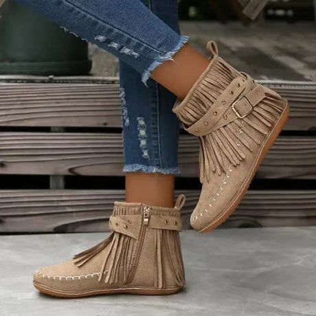 Round Toe Winter Boots for Women – Stylish & Comfortable Snow Footwear