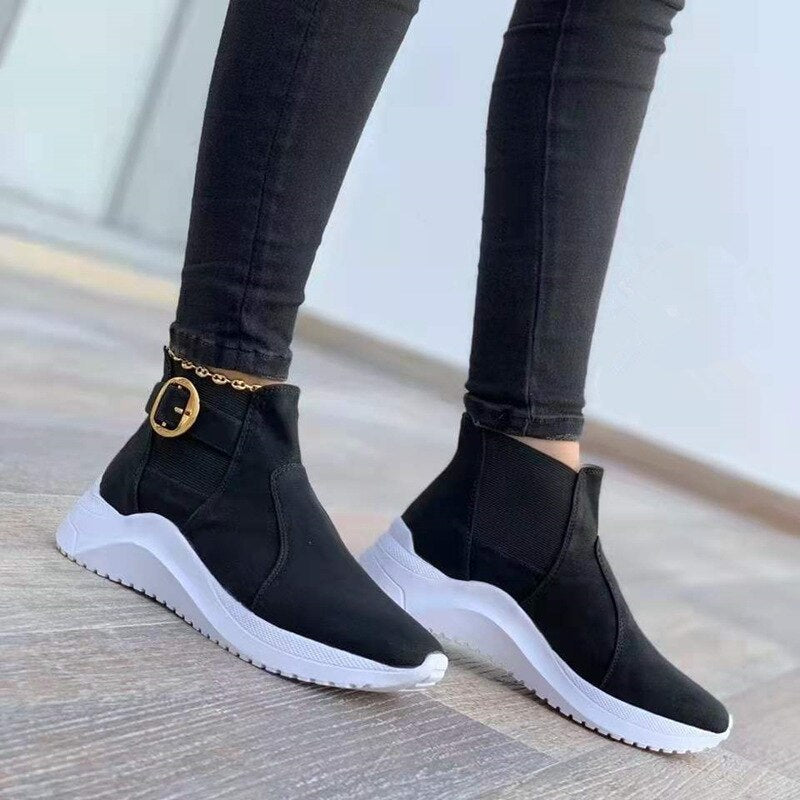Sleek Platform Ankle Boots for Women – Trendy & Versatile Style