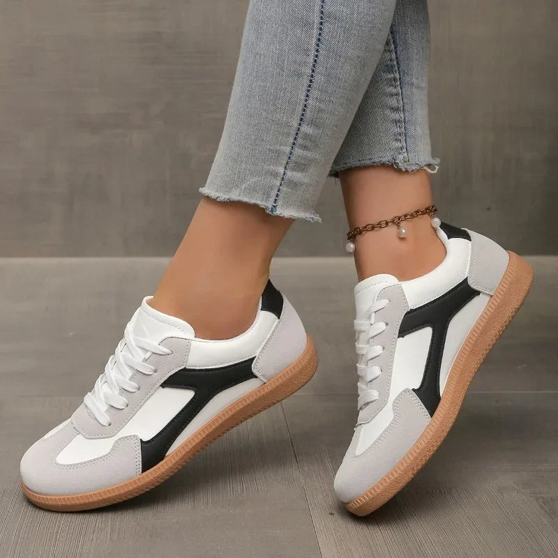 Soft-Sole Black Sneakers for Women – Comfortable & Casual 1