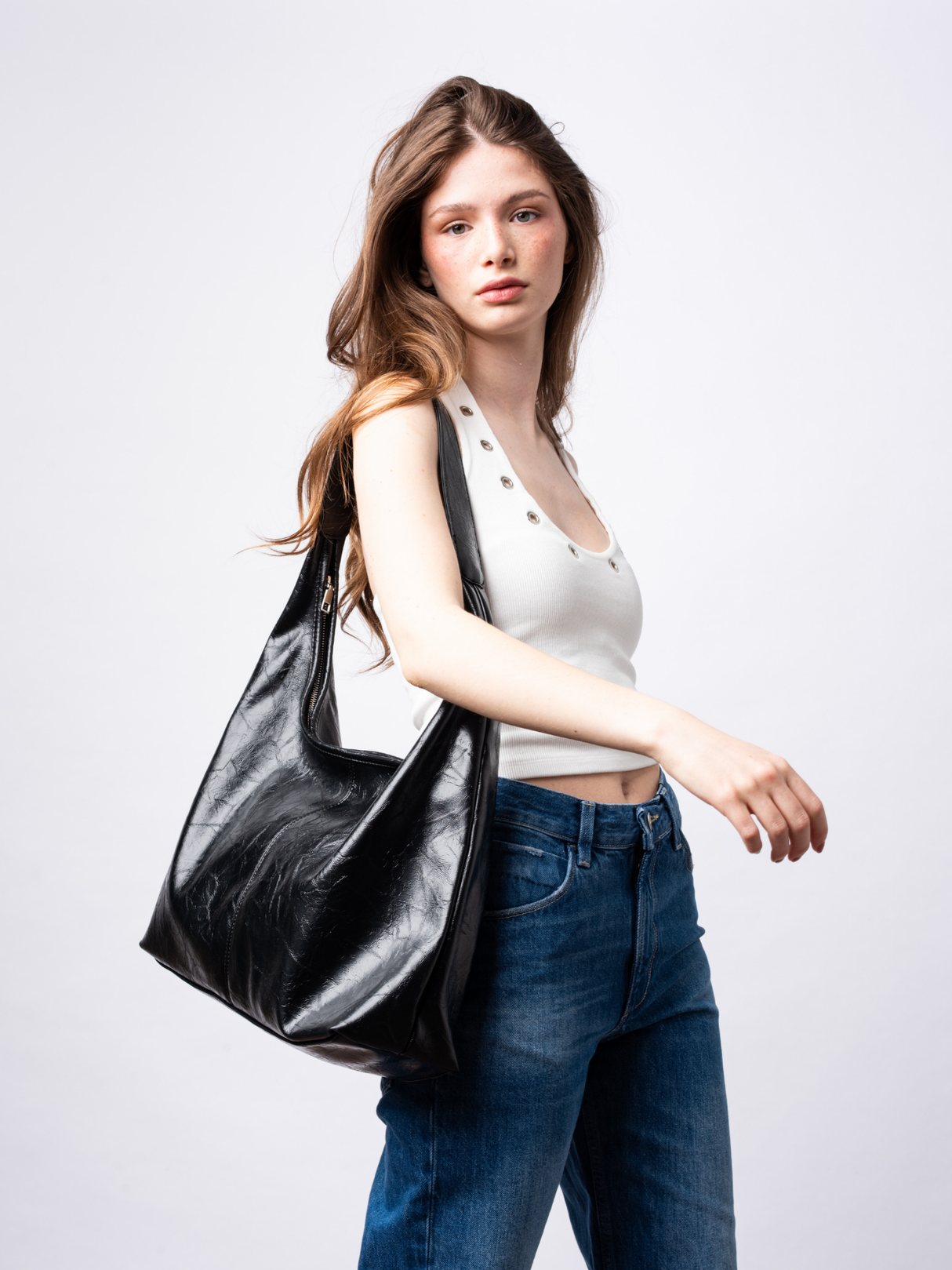 Spacious Tote Bag for Women – Stylish & Functional Everyday Essential
