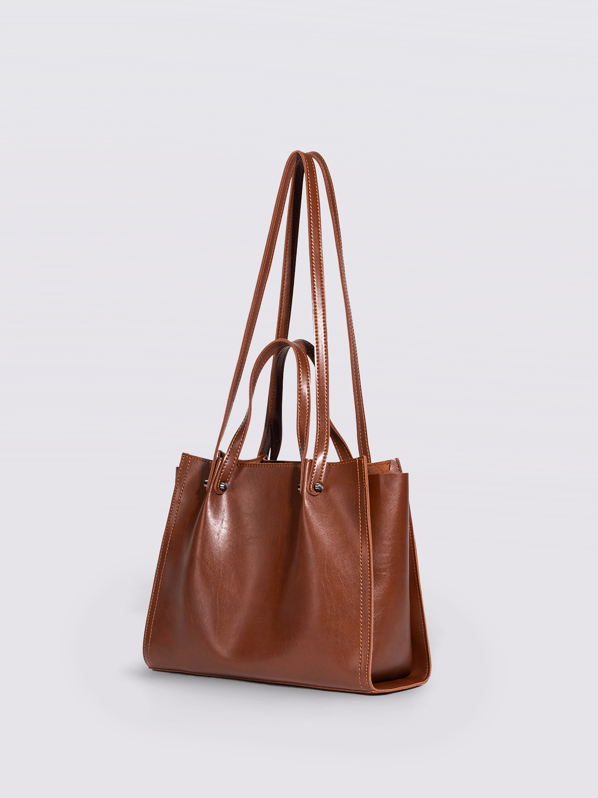 Spacious Work Tote for Women – Stylish & Functional