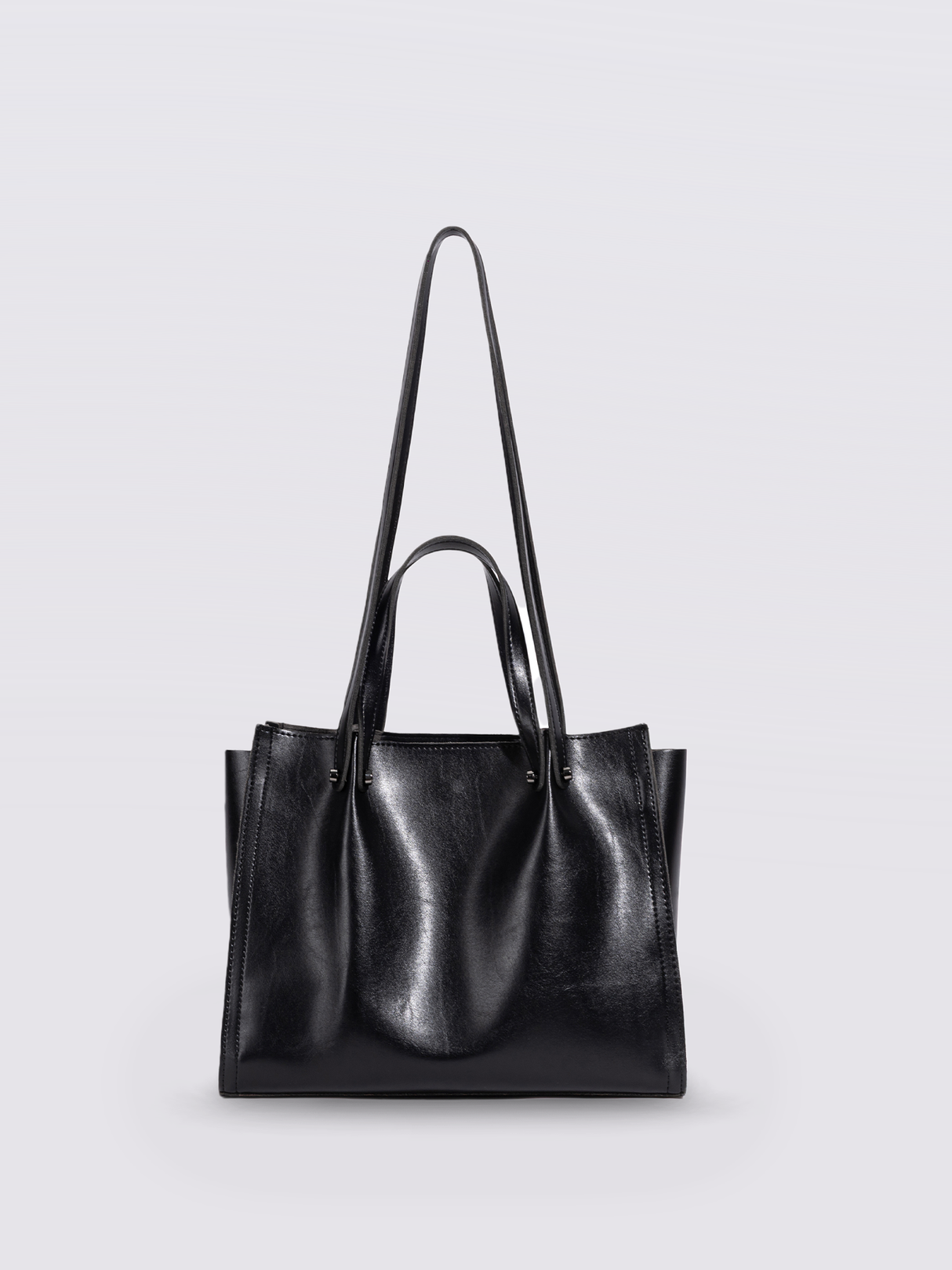 Spacious Work Tote for Women – Stylish & Functional