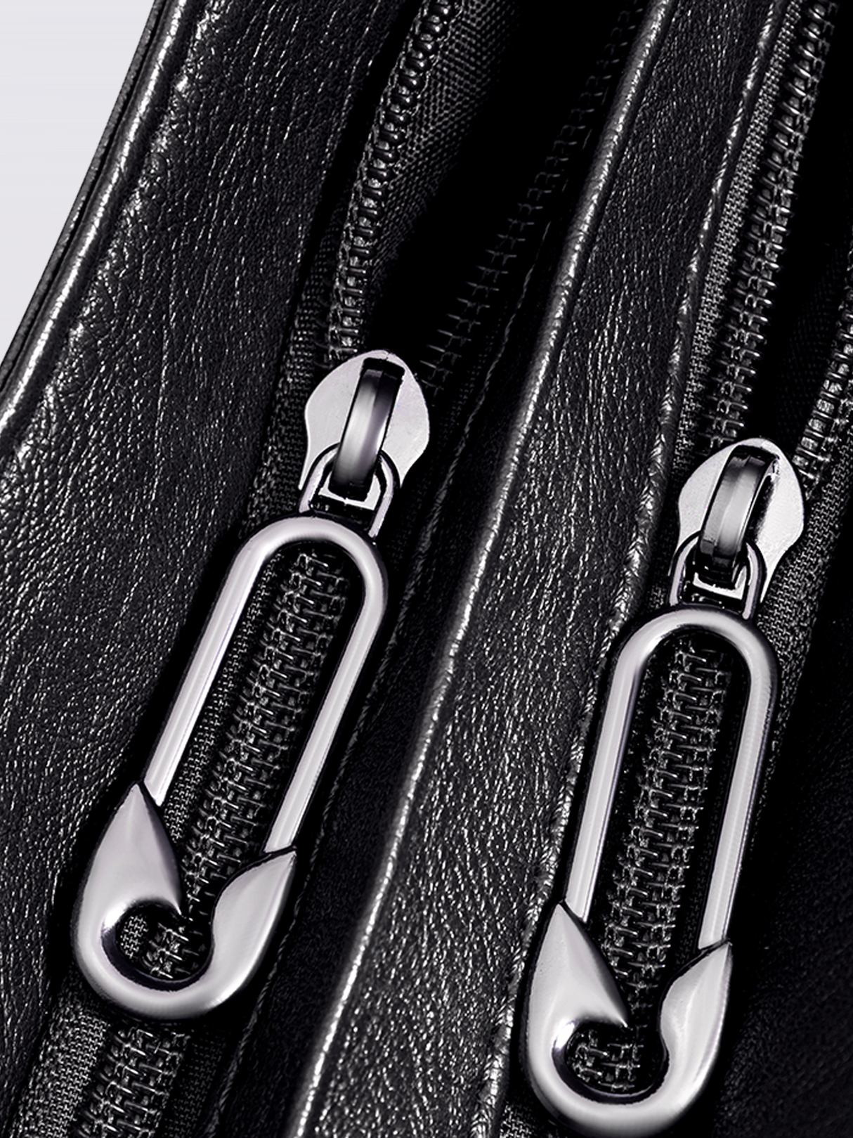 Structured Black Shoulder Bag for Women – Stylish & Functional Design