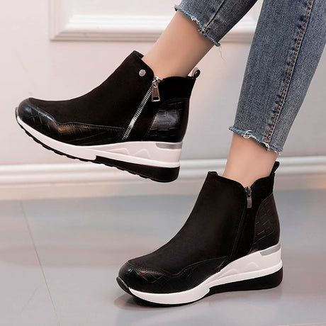 Stylish Wedge Heel Winter Boots for Women - Cushioned Comfort