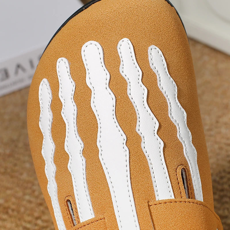 Stylish Cork Clogs for Men – Comfortable & Versatile Design