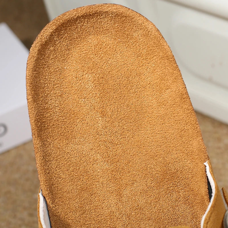 Stylish Cork Clogs for Men – Comfortable & Versatile Design