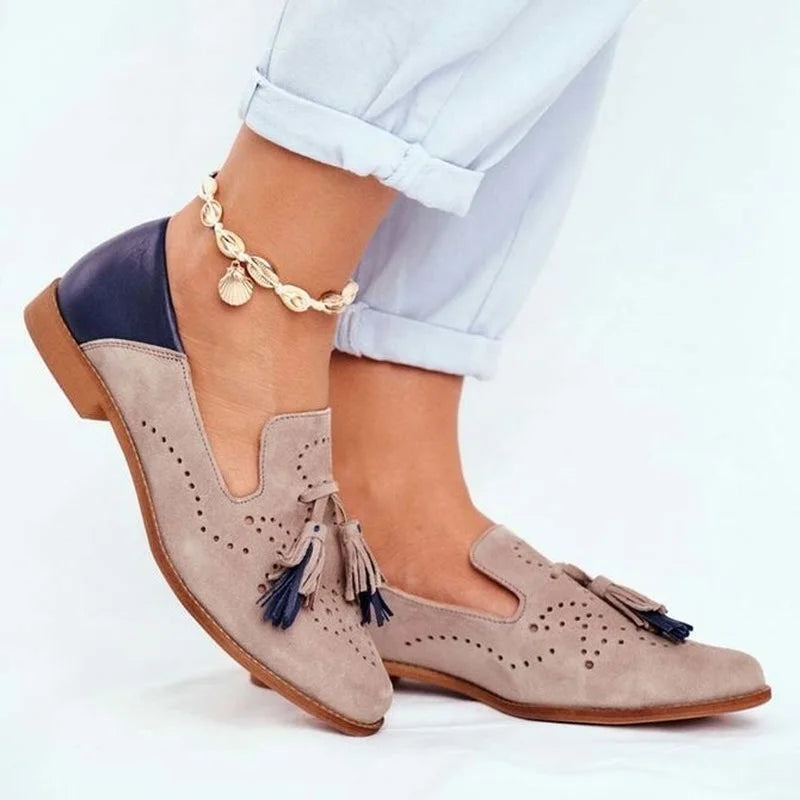 Two-Tone Loafers for Women – Chic & Comfortable