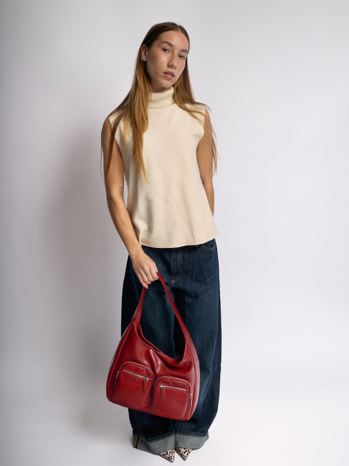 Vegan Leather Shoulder Bag for Women – Stylish & Functional