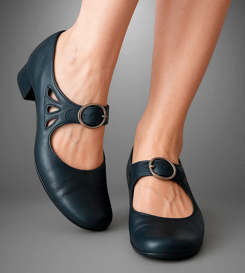 Vintage-Inspired Mary Jane Flats for Women – Chic & Comfortable Design