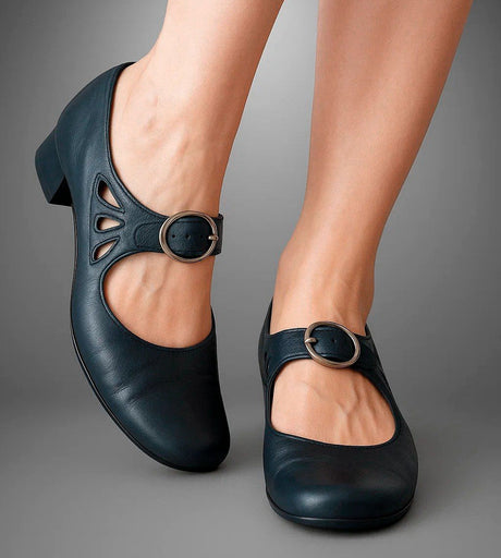 Vintage-Inspired Mary Jane Flats for Women – Chic & Comfortable Design