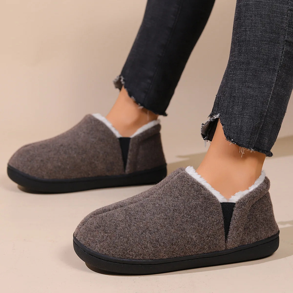 Warm Fluffy Slippers for Men – Cozy & Non-Slip Comfort