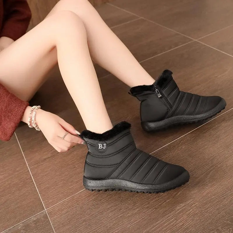 Waterproof Snow Boots for Women – Stylish & Warm 7