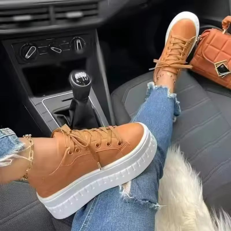 Women's Sneakers - Plateau Design – Stylish & Comfortable